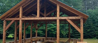 Beautiful log cabin with nearby skiing, large living spaces, and outdoor patio