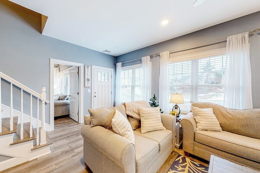 Polished Home Near The Kennebunks With Pool, Gym & Game Room - Maine