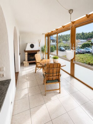 Interior - Panorama Suite with Lake Constance view and large sun terrace with 3 bedrooms (Reichenau)