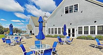 Cape Arundel with AC | Heated Pool, Hiking Trails & Gym | 15 Mins to Beaches