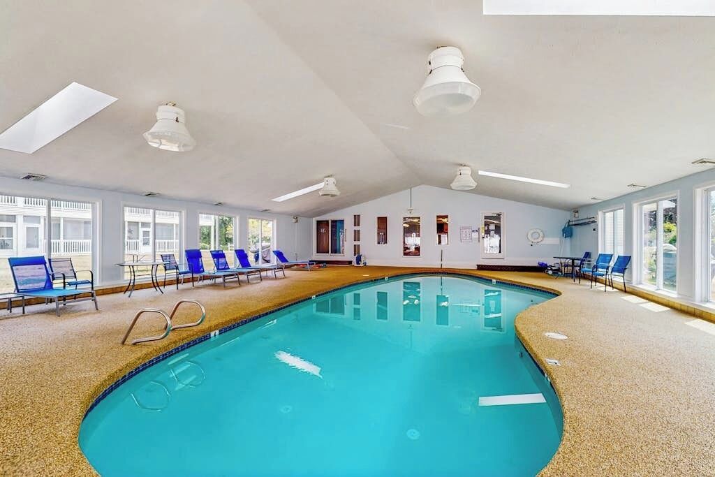 Inomhuspool och uppvärmd pool