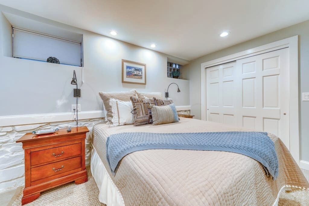 1 chambre, fer et planche à repasser, Wi-Fi gratuit, draps fournis