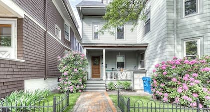 Historic Condo w/ Casco Bay Views, WiFi & 2 Bikes - Walk Everywhere