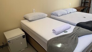 Family Double or Twin Room | Desk, free WiFi - Pousada Jalapão Lizarda TO (Lizarda)