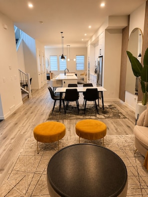 Interior - Diamond Lux | Brand New 3BR + Bonus Room | Sleeps 8+ | 10mins from Stampede park (Calgary)