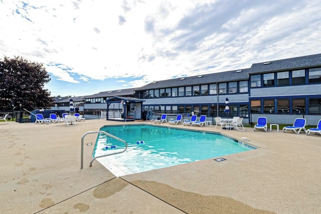 Beheizter Pool