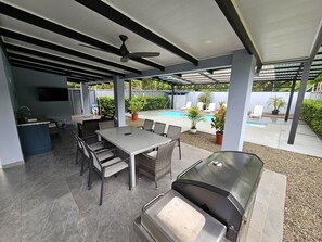 Outdoor dining - Tropical Escape (Puntarenas Province)
