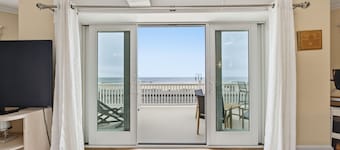 Oceanfront Retreat (Entire Property)8BR w/ Deck
