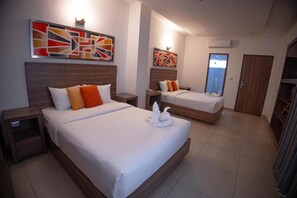 Double Room, City View | Desk, blackout curtains, iron/ironing board, free WiFi - HOTEL VILLA EXPRESS (Durango)