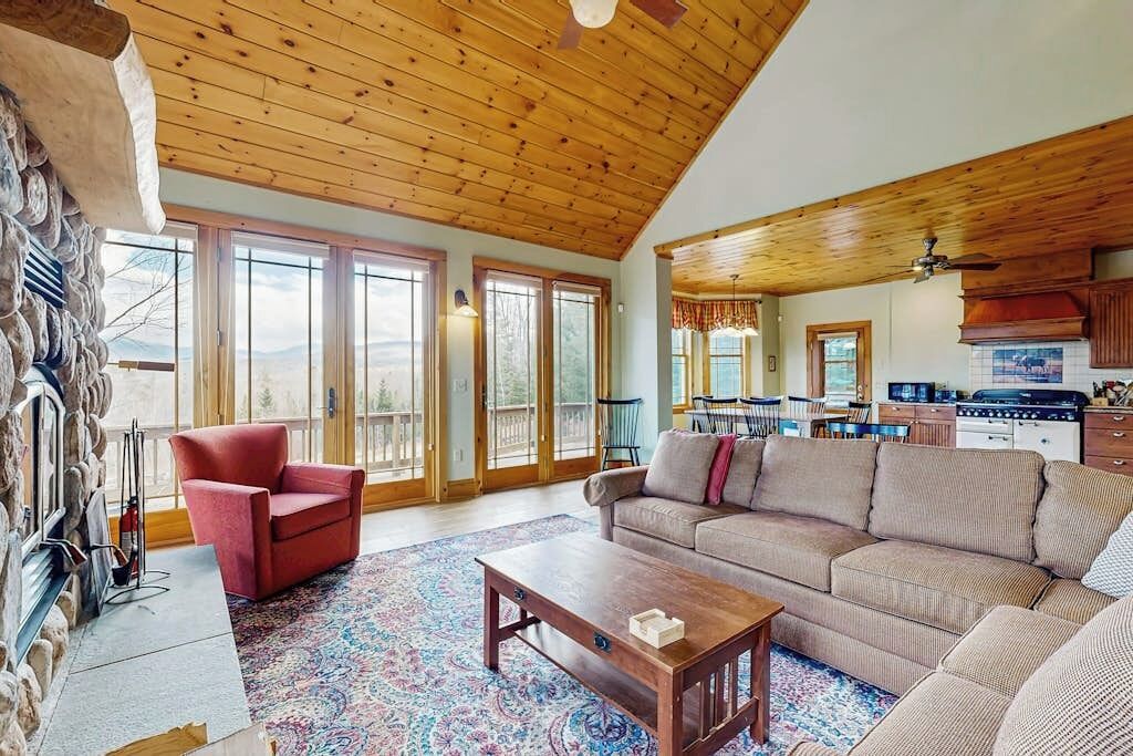 TV, fireplace, DVD player, video library
