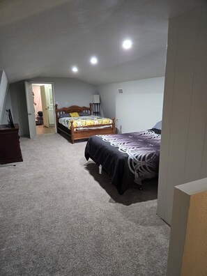 4 habitaciones, wifi y ropa de cama