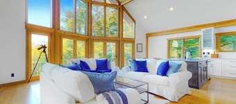 Dog-friendly home with Mt. Washington view, firepit, WiFi, & deck
