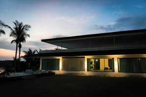 Exterior - Hôtel Touraco (Assinie)