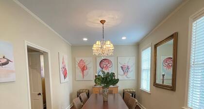The Platform Townhome-Across from Dive Center