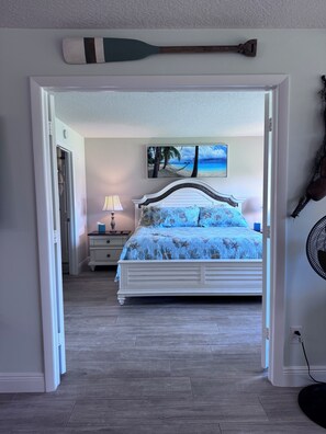 1 chambre, bureau, fer et planche à repasser, Wi-Fi gratuit