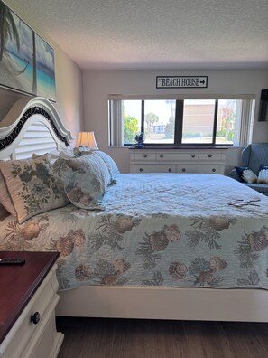 1 dormitorio, escritorio, tabla de planchar con plancha y wifi gratis
