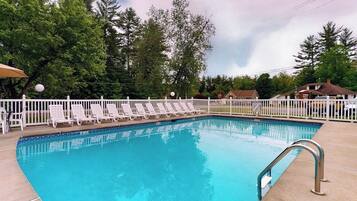 Piscine couverte, piscine chauffée