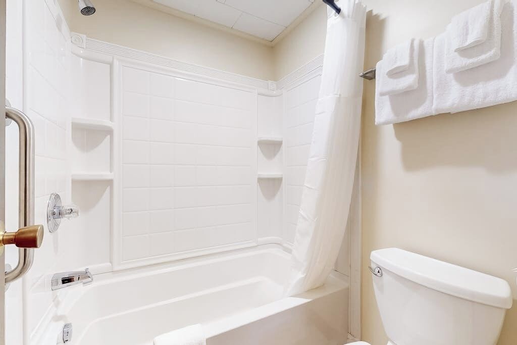 Hair dryer, towels