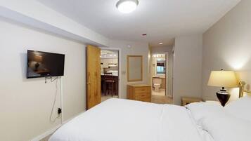 1 quarto, acesso à internet, roupa de cama