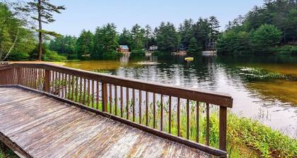 Open concept home close to the beach with gas fireplace and deck
