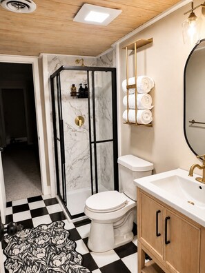 Bathroom - Ultimate Family Getaway | Kids Loft + Firepit (Tulsa)