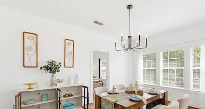 Newly Furnished Cozy 2B~Mins to Medical center&NRG~Near Rice U~ Downtown Houston