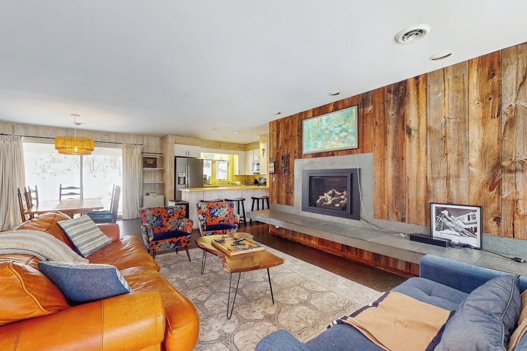Cozy House W/ Mtn Views, Sauna, Fire Pit, Bbq, Fireplace, W/d, Deck, Wifi, Ev - 杰梅卡