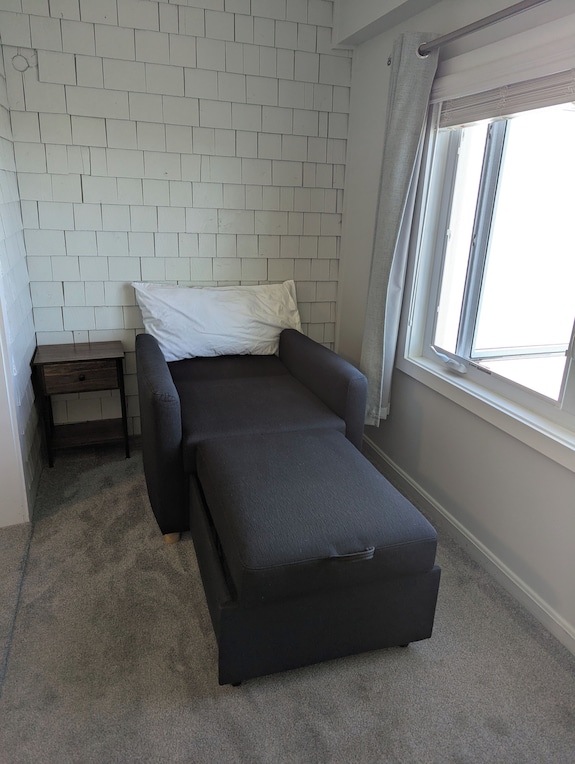 Inviting Ocean Front Condo - Hampton Beach, NH