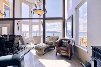 Lakeshore Lodging Lodge 719