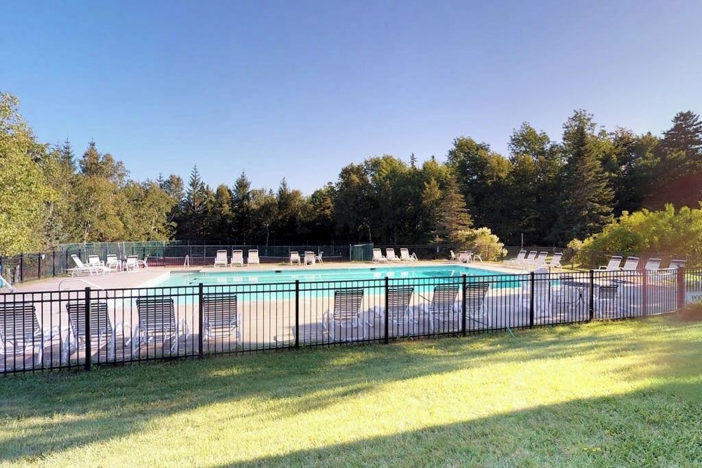Beheizter Pool