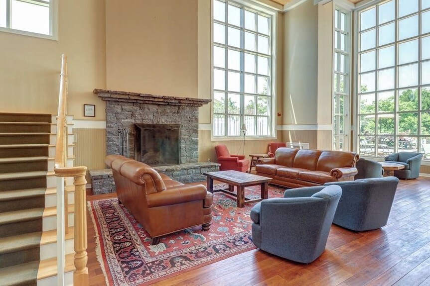 Mountain Home W/balcony, Pool Views, Shared Pool, Hot Tub, Free Wifi, Fireplace - Dorset, VT