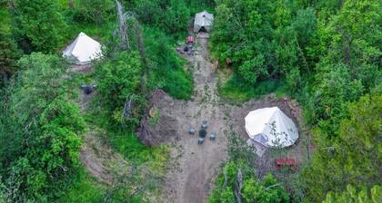 Glamp Palazzo at Camp Little Lemhi