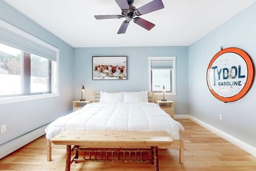 Ski-in/out condo with prime location for skiing & hiking