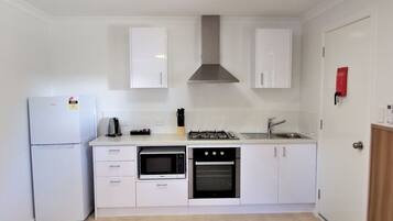 Standard Motel | Private kitchen