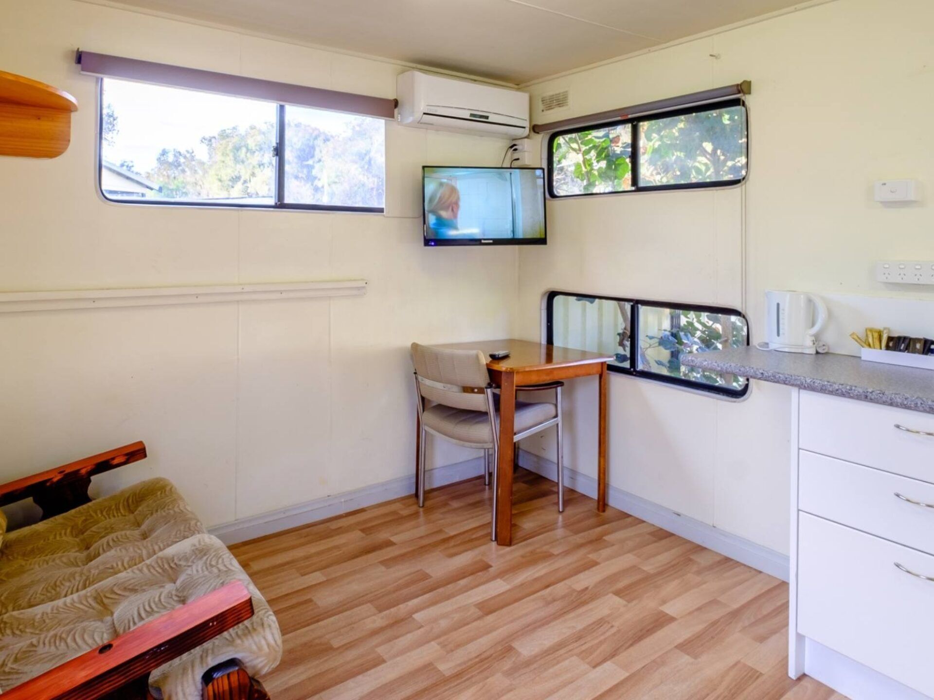 Economy Cabin | Living area