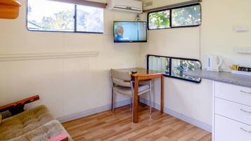 Economy Cabin | Living area