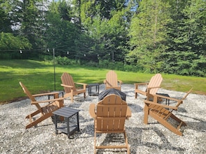 Property grounds - Elegant house in quiet neighborhood, close to ski mountains, gas fireplace, wifi (Winhall)