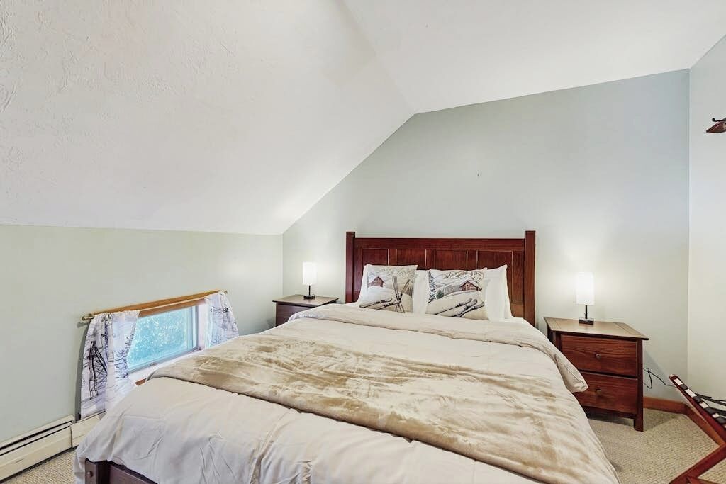 4 bedrooms, free WiFi, bed sheets
