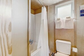 Shower, towels