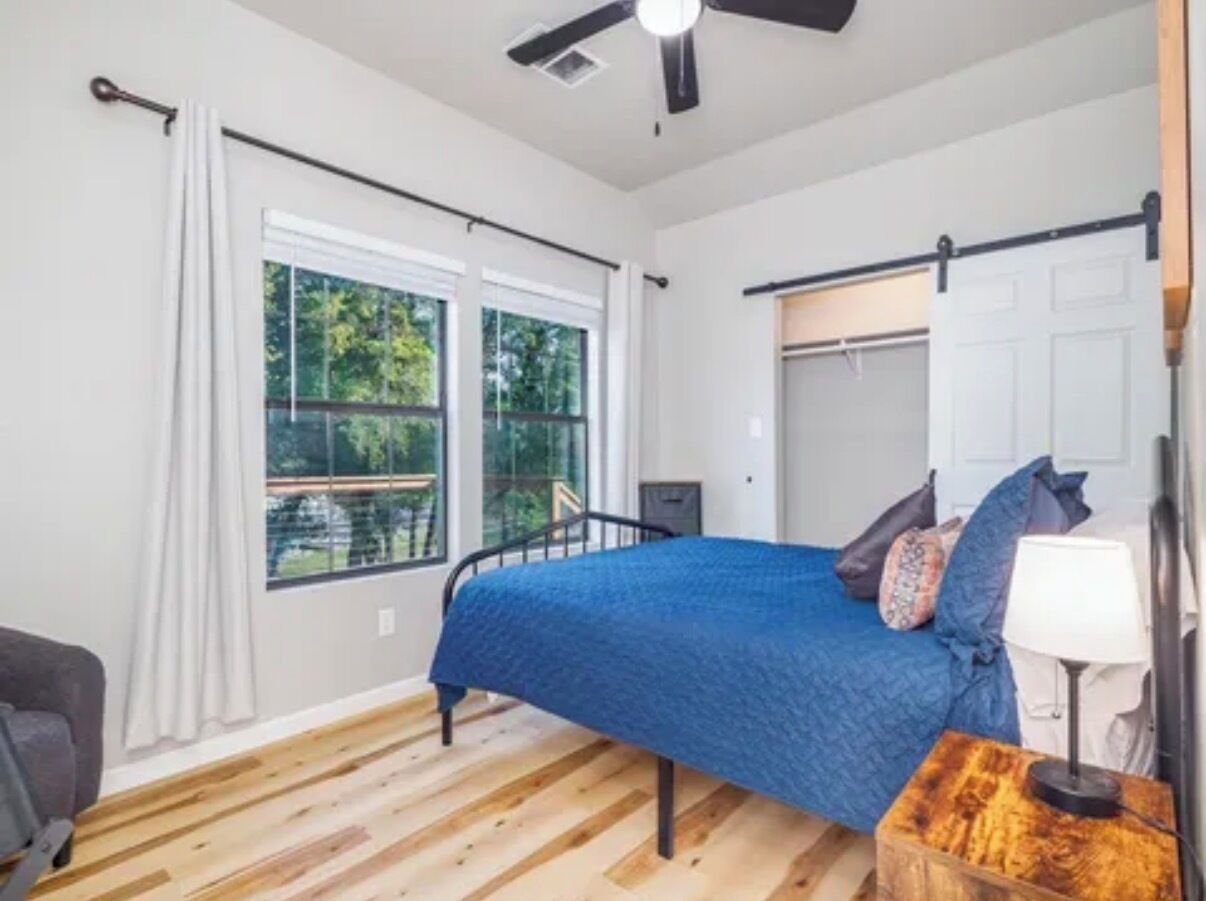 3 habitaciones, wifi gratis y ropa de cama 