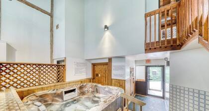 Gorgeous Home with Free WiFi, Electric Fireplace, & Shared Pool/Hot Tub