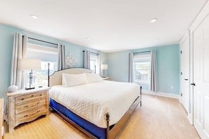 Bügeleisen/Bügelbrett, Reisekinderbett, kostenloses WLAN, Bettwäsche
