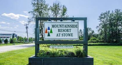 Premium Stowe condo: prime location & resort amenities including pool