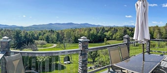 Elegant & renewed mountain-view home with private hot tub, large deck & backyard