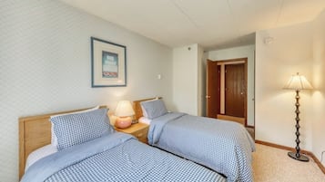 2 quartos, ferros/tábuas de passar roupa, Wi-Fi de cortesia