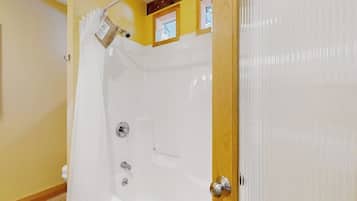 Shower, towels