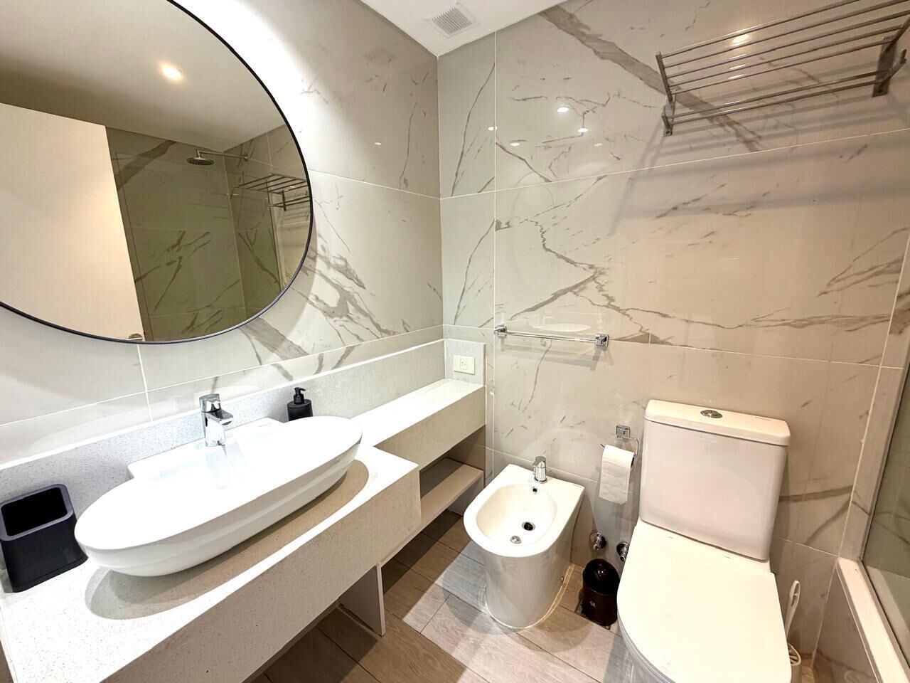 Standard Apartment, Balcony | Bathroom | Free toiletries, hair dryer, towels, shampoo