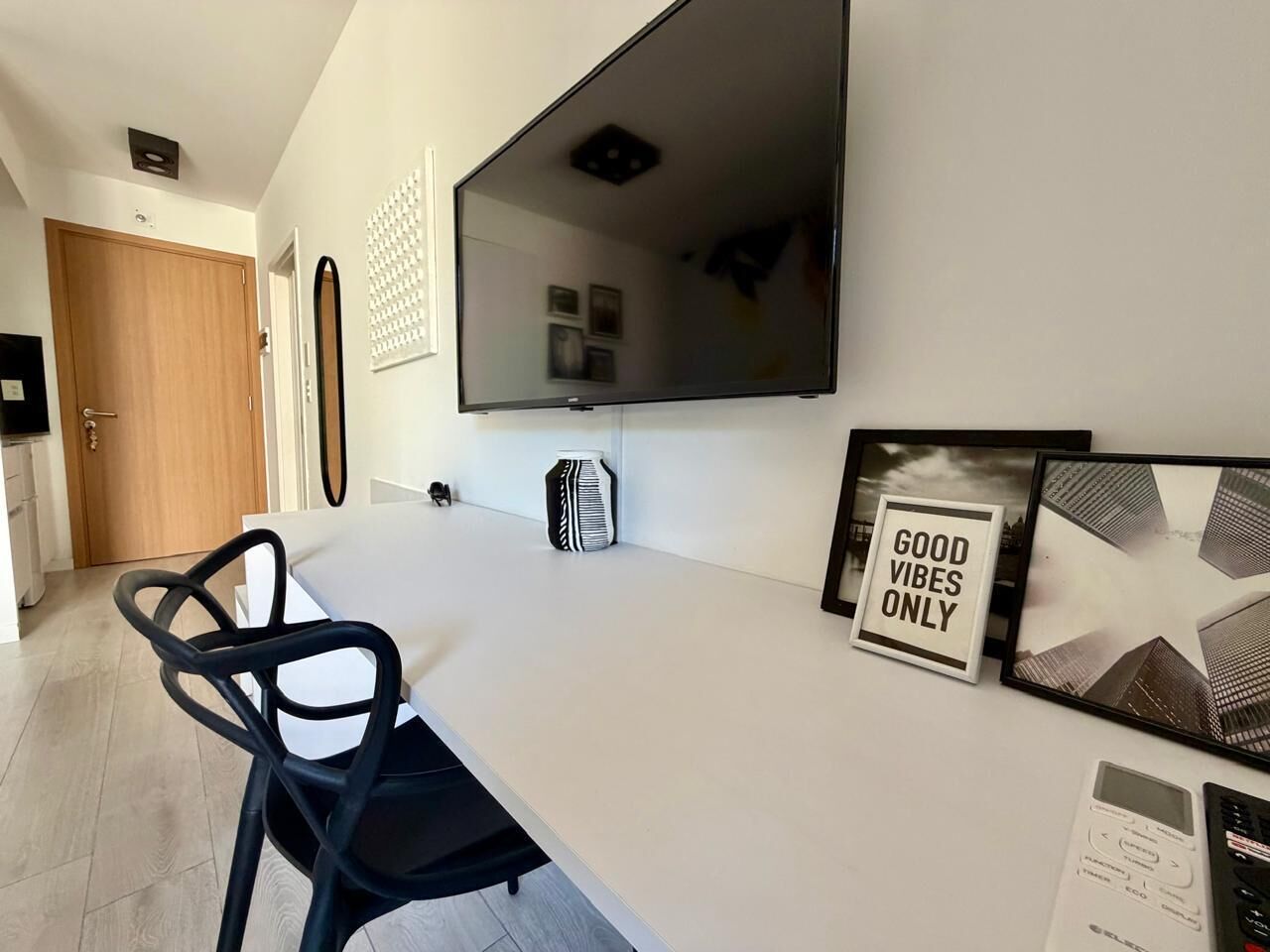 Standard Apartment, Balcony | Interior