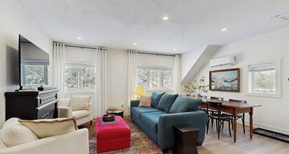 Comfortable condo w/ mountain & ski views, central a/c, shared patio & BBQ