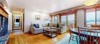 Tranquil retreat with generous deck, fitness area, & amazing views